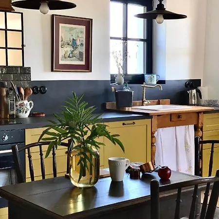 Nagykulcsos Nyúlontúl Mencshely