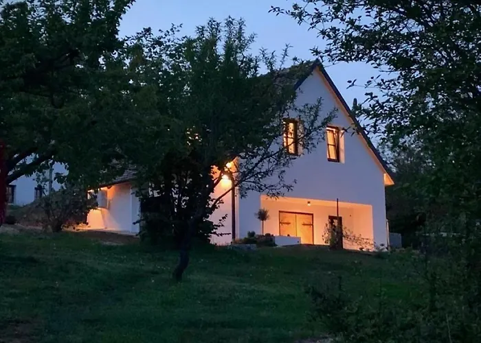 Nagykulcsos Nyulontul בית נופש